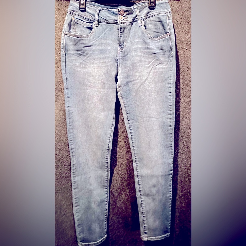 Wallflower "The Ultra Fit" Womens Stretch Jeans Size 14 Regular Stretch Skinny